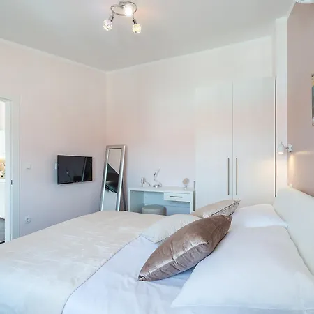 Guest house Retro 4*